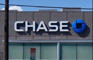 close chase checking account